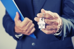 Agent immobilier : sans vente, la clause pénale est inapplicable